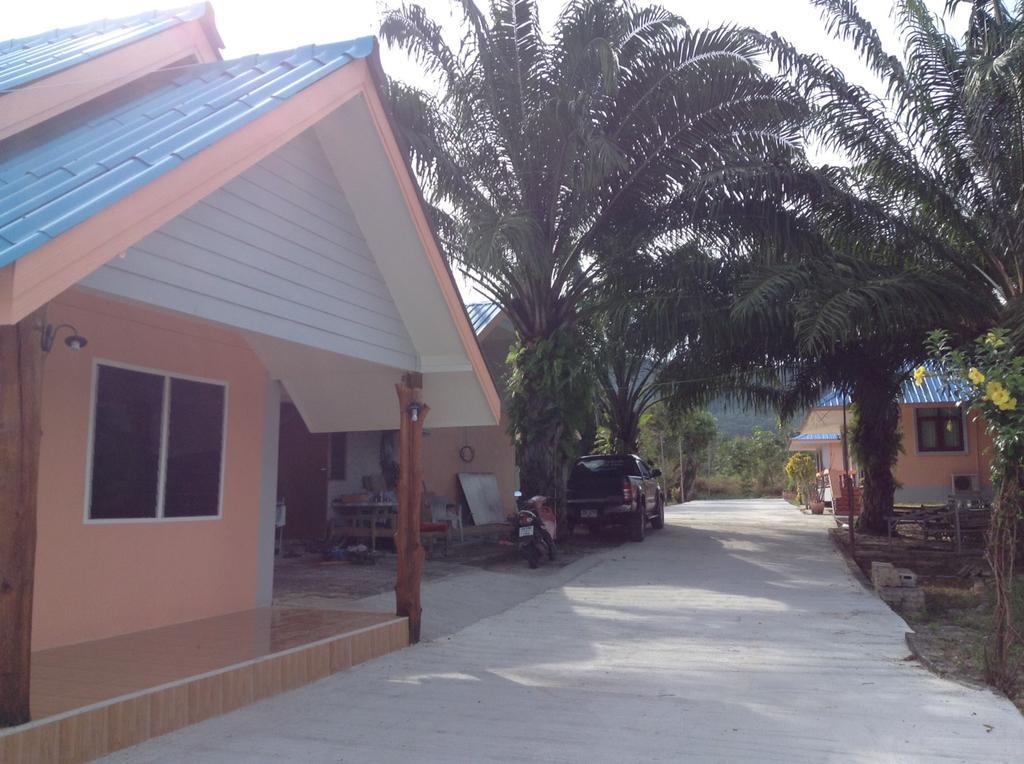 Naka Mountain View Resort Ao Nang Extérieur photo